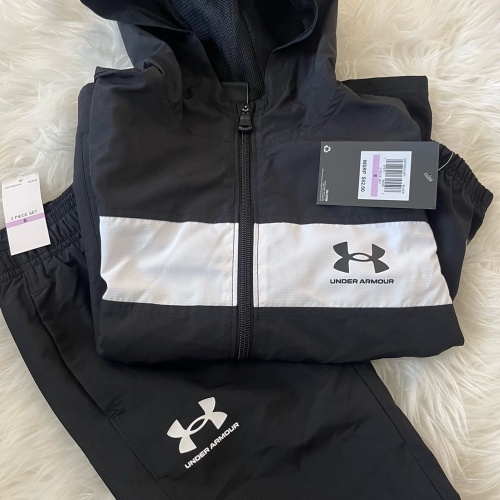 Under Armour Black and White Jacket Set